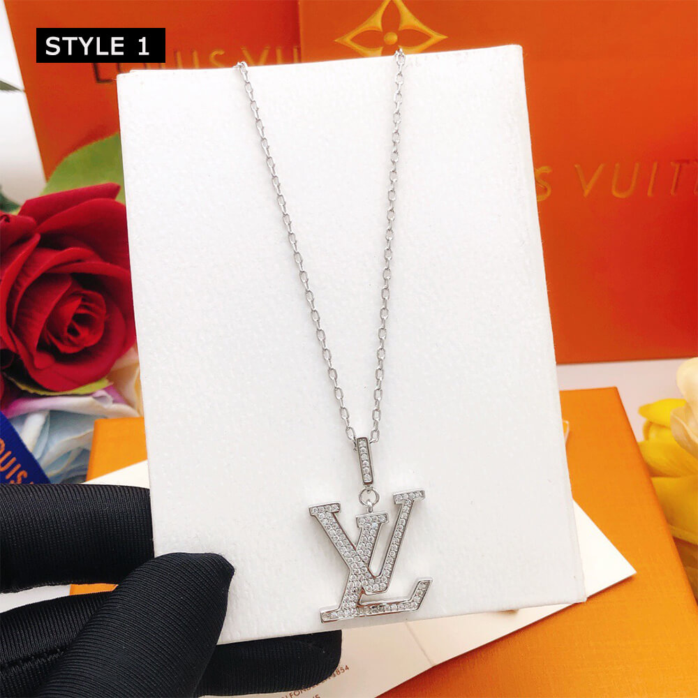 LV Idylle Blossom Necklace