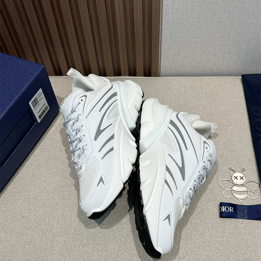 D10r B44 Blade Sneaker