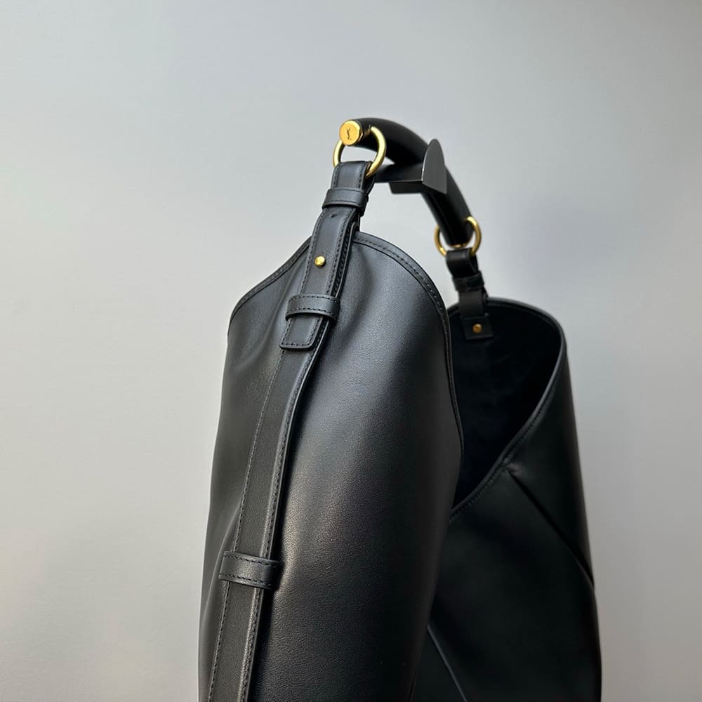 Y51 MOMBASA large in leather(HIGH-END GRADE)